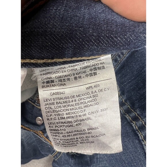 Men's Levi 569 Loose Straight Below Knee Denim Shorts Size 42  Waist - Picture 8 of 12